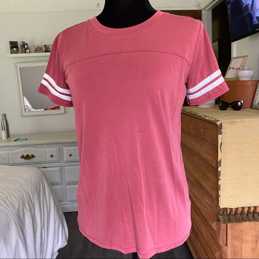 Burnt Red T-shirt by Pink Rose size small